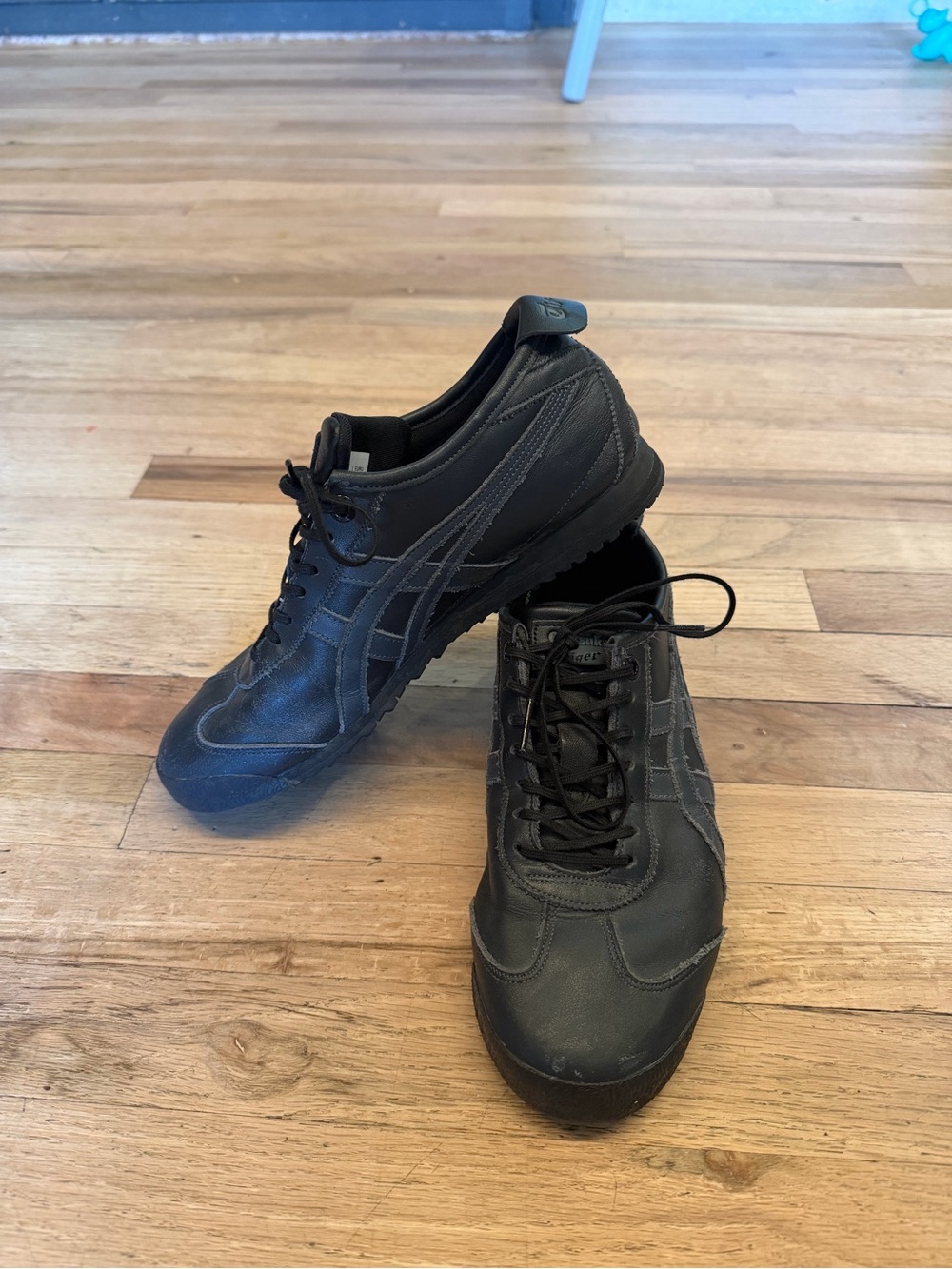 Onitsuka Tiger by Asics Men's Black/Graphite Grey